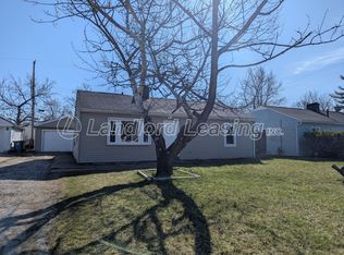 4129 Riverview Ln, Lorain, OH 44055