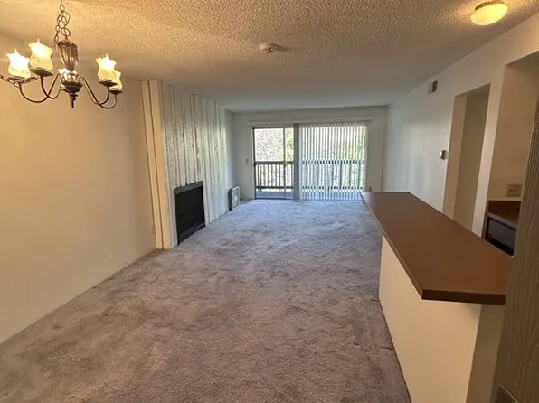 8316 Raintree Cir, Culver City, CA 90230