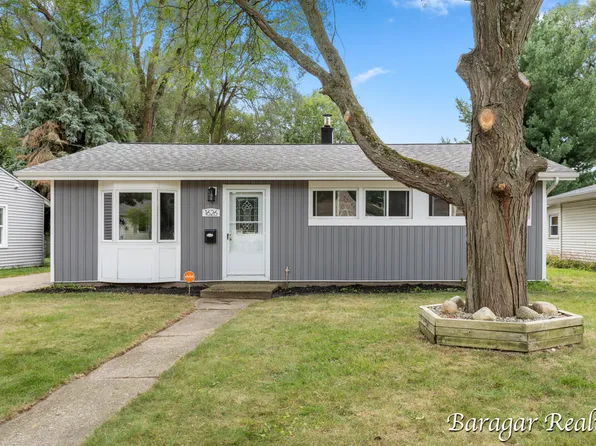 1626 Matilda St NE, Grand Rapids, MI 49503
