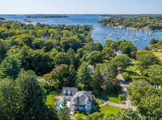 24 Proctor St, Manchester, MA 01944