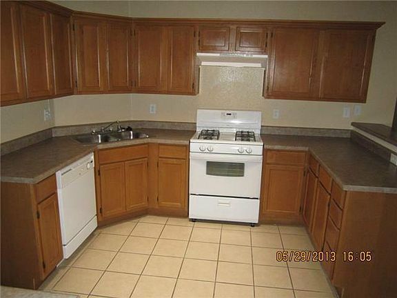 4th image of 14419 Delta Point Dr