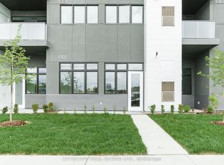385 Osler St #102, Toronto, ON M6N 0B2