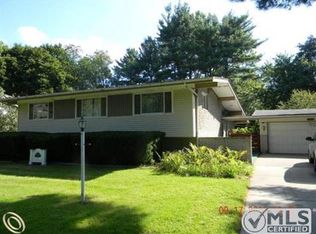 18266 Berg Rd, Detroit, MI 48219