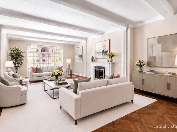 160 E 72nd St #2AB, New York, NY 10021