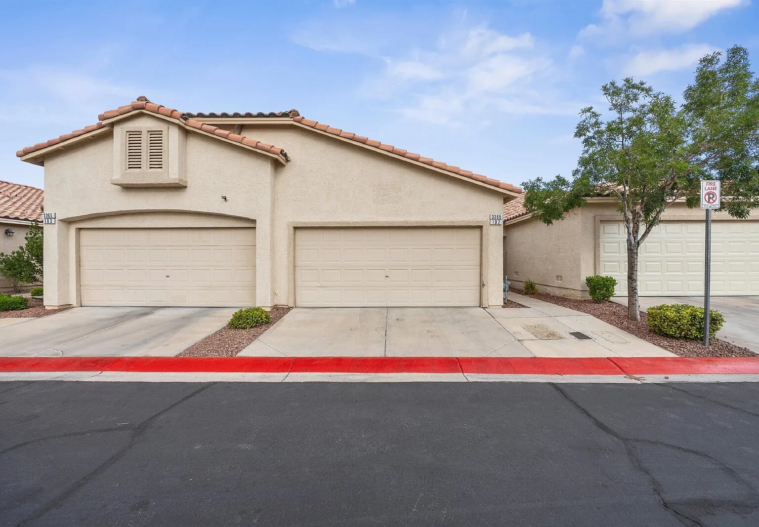 2 bed, 2.0 bath, 1108 sqft, $1,695 — Photo 1