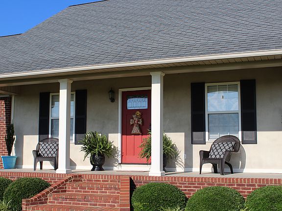 2nd image of 373 Myles Cir
