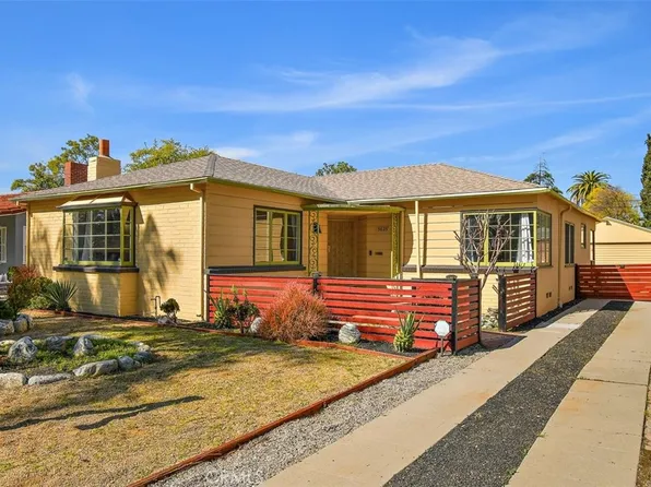 3625 Oakwood Pl, Riverside, CA 92506