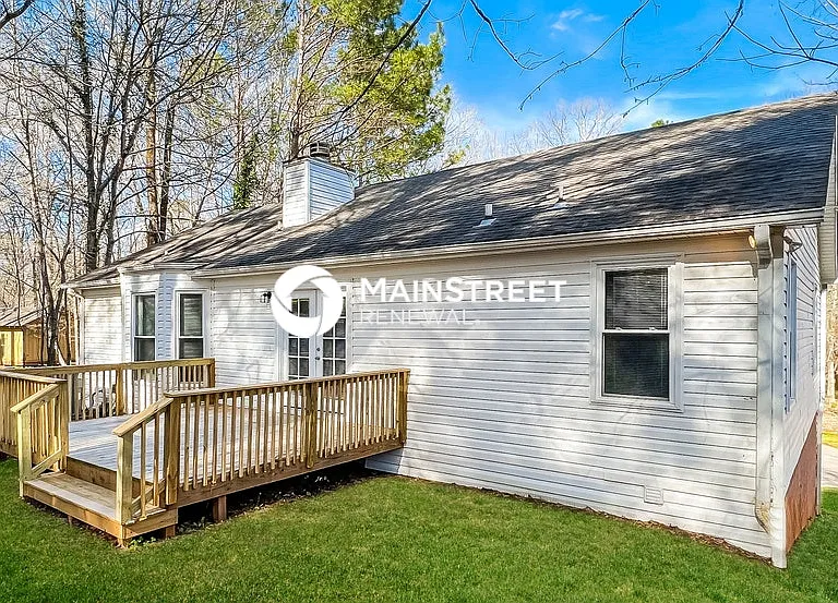 291 Shoal Creek Cir — Photo 16