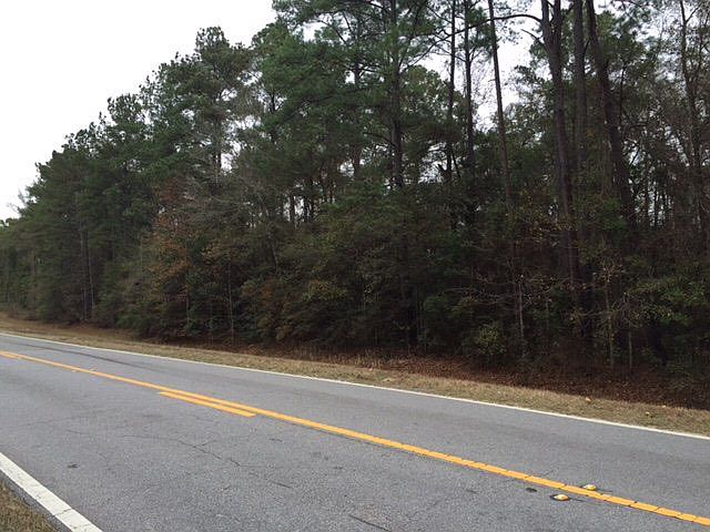 2nd image of 4751 Douglas Ferry Rd