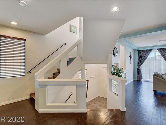 2nd image of 5247 Tulip Hill Ave