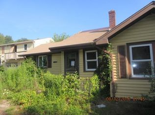 282 Old Fall River Rd, Swansea, MA 02777