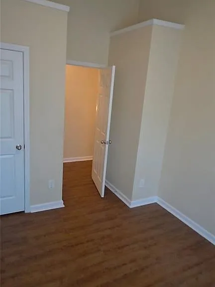 4247 Youngstown Cir #4247 — Photo 8