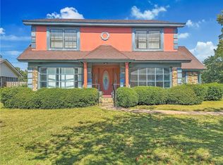 1402 Addie B Byers Dr, Savannah, GA 31415