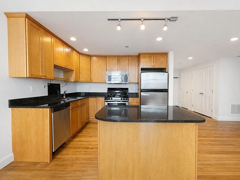 10 Kearney Sq #407 — Photo 10