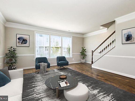 5th image of 109 Hollister Ln