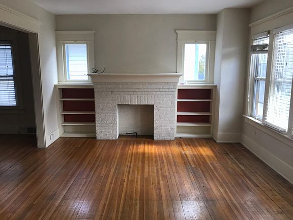 3rd image of 49 Elmview Pl #2
