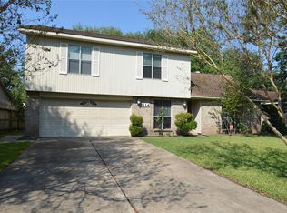 514 Fair Oak Dr, Stafford, TX 77477