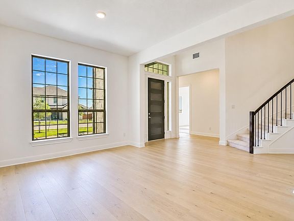 4th image of 4912 Bruco Ln