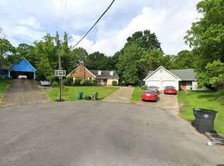 105 S William Cir, Hattiesburg, MS 39402