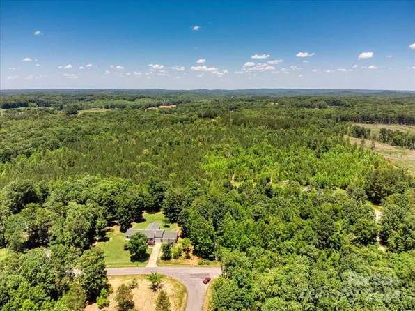 439 Hunters Chase, Lexington, NC 27292