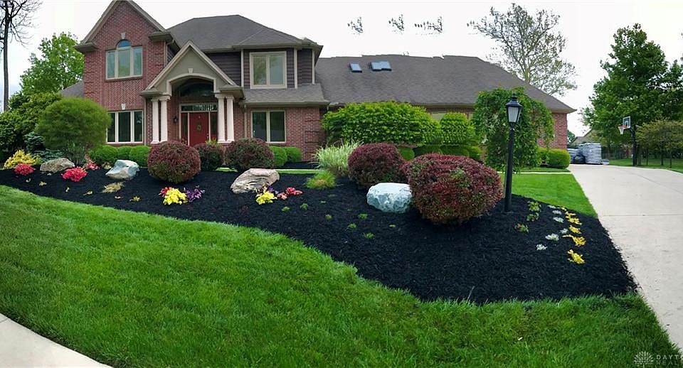 1st image of 821 Shaney Ln