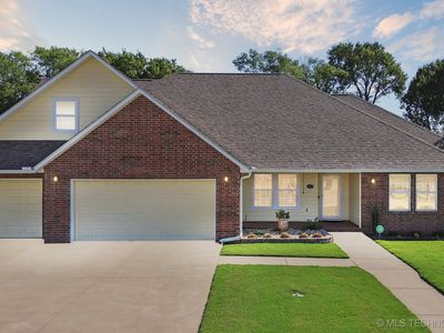 2809 Summerfield Pl, Pryor, OK, 74361