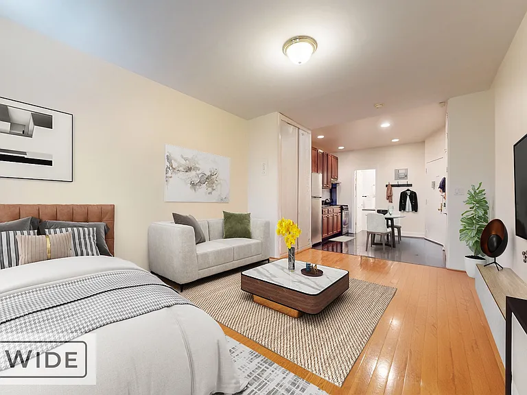 946 Columbus Ave #1A — Photo 1