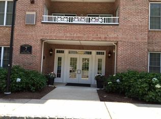 7105 Coventry Ct, Riverdale, NJ 07457