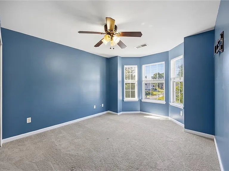 1650 Huntcrest Way SW — Photo 16