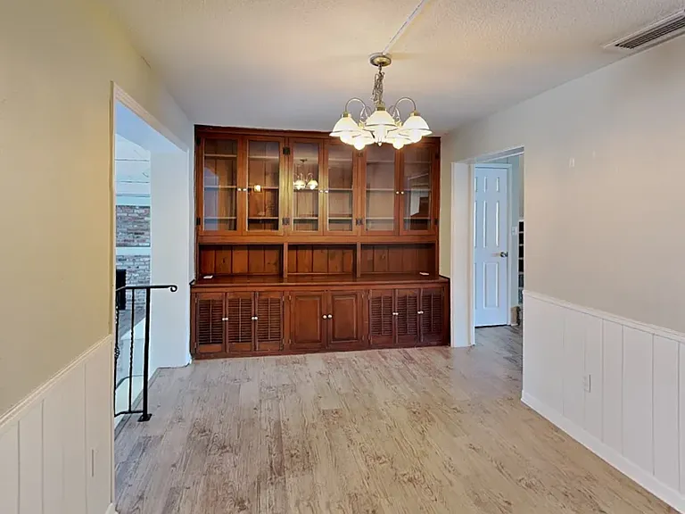 14185 Hetrick Cir S — Photo 7