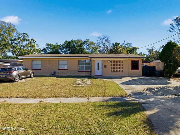 2nd image of 3227 RED OAK Drive