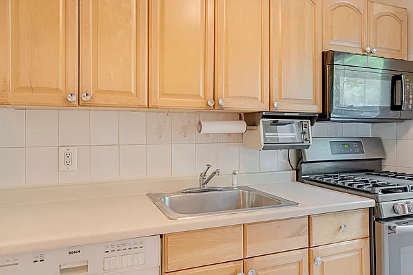 Sold by FILO REAL ESTATE GROUP LLC | media 45