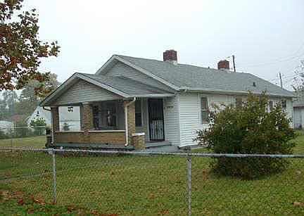1st image of 3104 S Mars Hill St