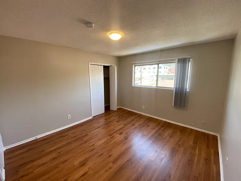 1733 N Garfield Pl #302 — Photo 9