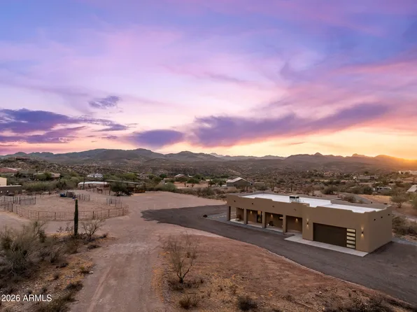 45589 N SAN DOMINGO PEAK Trail, Morristown, AZ 85342
