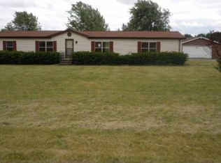 8170 E Richfield Rd, Davison, MI 48423