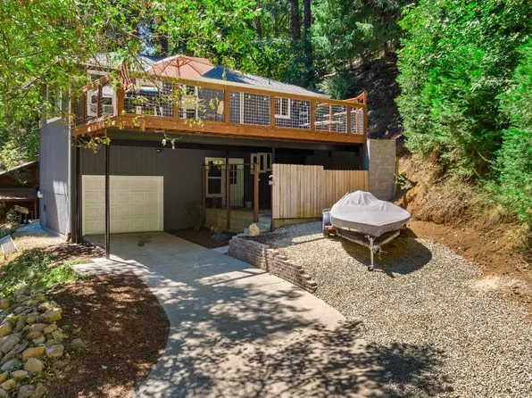 17092 Banner Quaker Hill Rd, Nevada City, CA 95959
