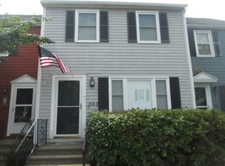 1175 Diamond Hill Rd APT 302, Woonsocket, RI 02895