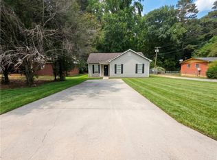 6178 Green Acres Dr SW, Covington, GA 30014