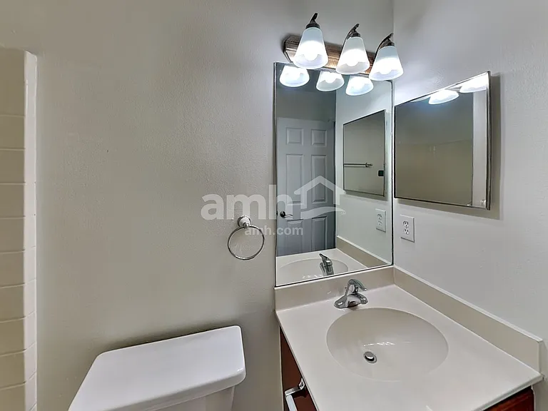 1234 SW Alesio Ln — Photo 16