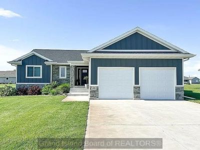 209 Tonya Dr, Giltner, NE, 68841