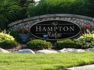 4035 Hampton Ridge Blvd, Howell, MI 48843