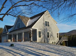 69 S Harvey Farm Rd, Waterbury Center, VT 05677