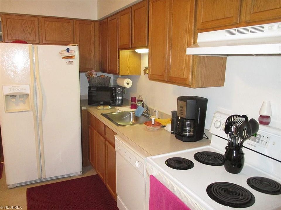 2nd image of 2524 Madison Ave Unit 2524