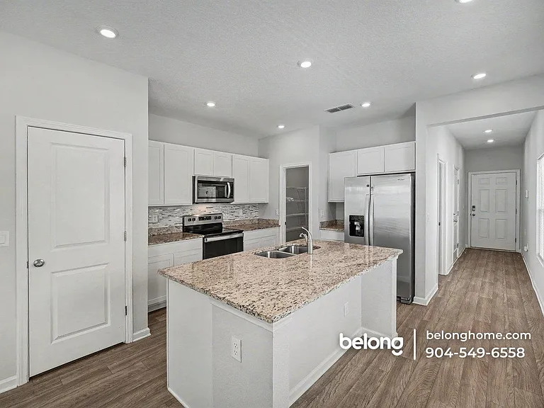 8121 Cheryl Ann Ln — Photo 12