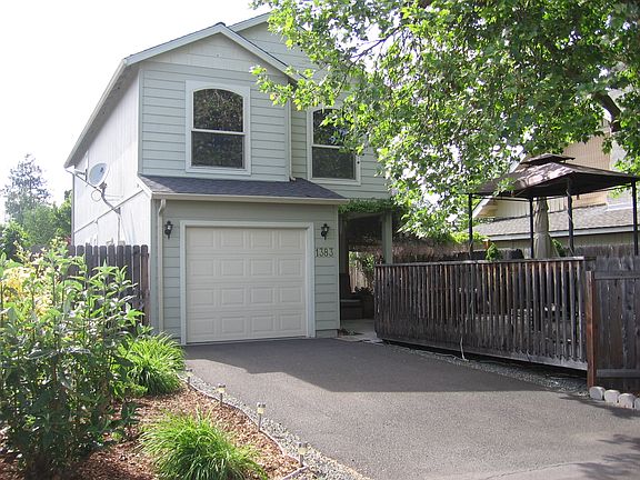 2nd image of 1383 Circle Wood Dr