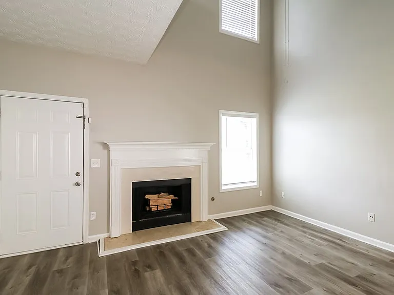 7567 Winderemere Park — Photo 6