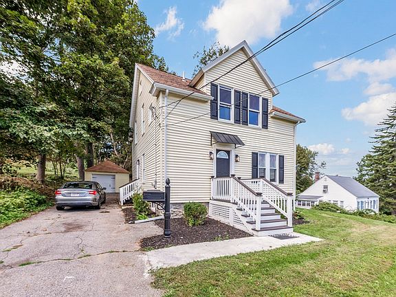 3rd image of 36 Central St