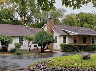 1918 Oak Grove Ave, Sterling, IL 61081