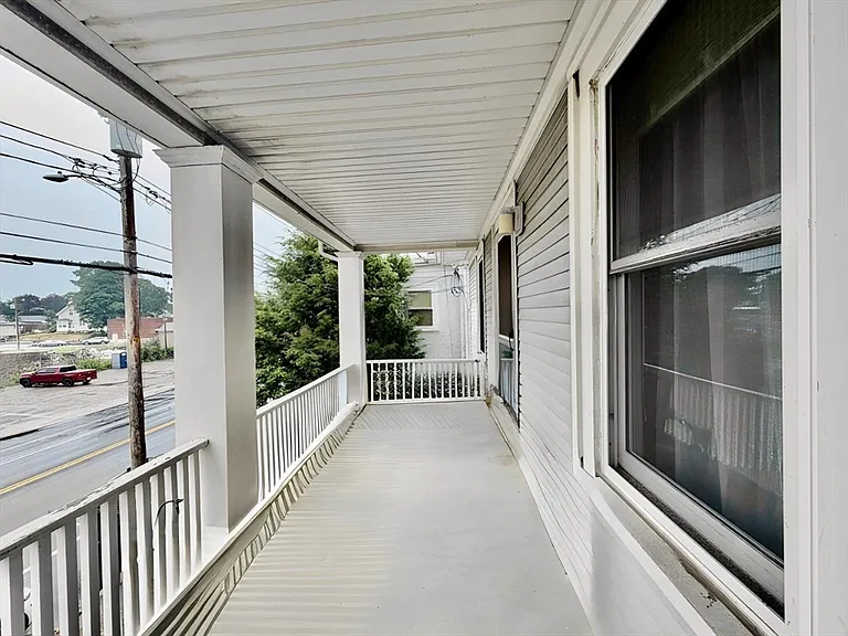 307 Washington St #2 — Photo 32